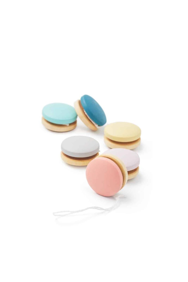 Mini Wooden YoYo - Grey- Eco-friendly and entertaining toy for sustainable and nostalgic play.