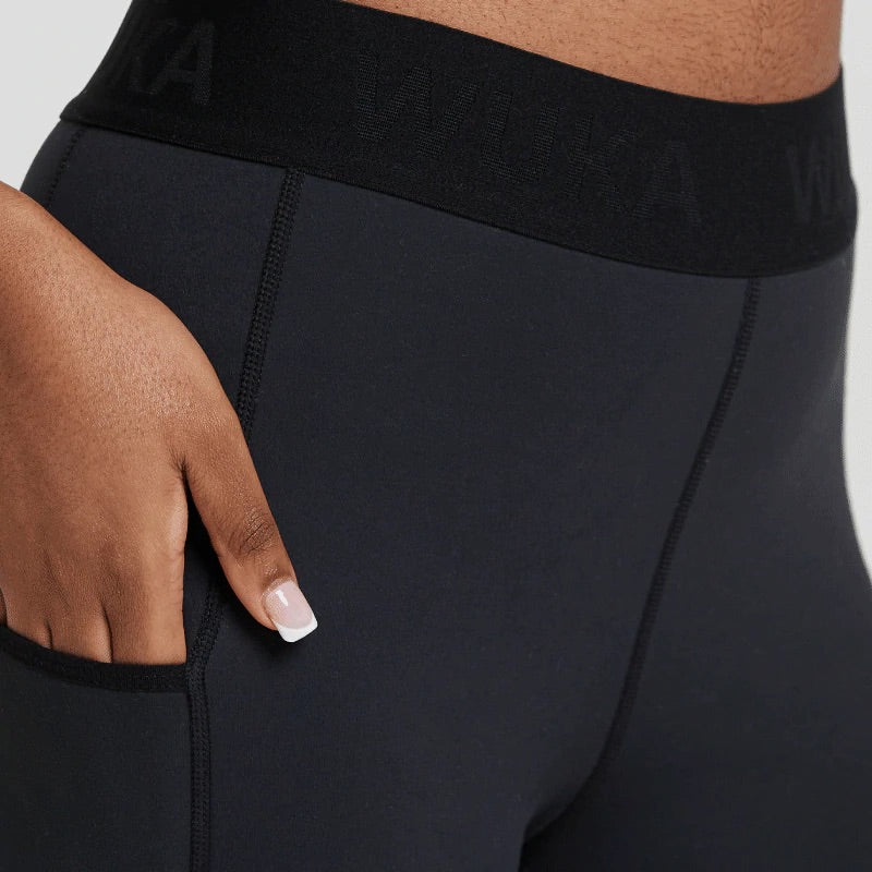 WUKA Perform Period Leggings - Eco-friendly, leak-proof solution for sustainable and active periods.