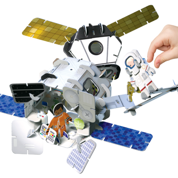 PlayPress Spacestation - Eco-friendly set for imaginative and sustainable space exploration