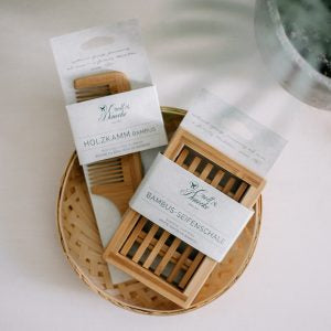 Bamboo Comb with Handle - Eco-friendly and sustainable comb for gentle detangling 