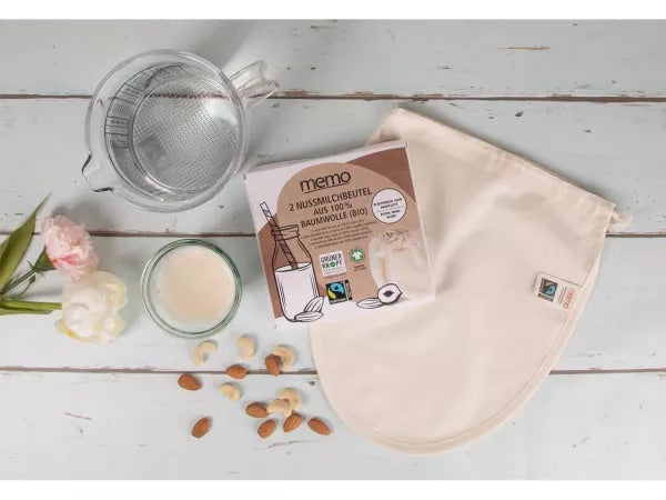 Eco-friendly and versatile bags for convenient and sustainable plant-based milk making